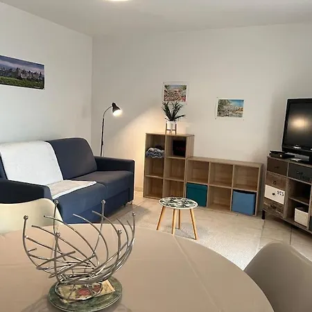 Di Castelli T2 Avec Piscine Apartamento